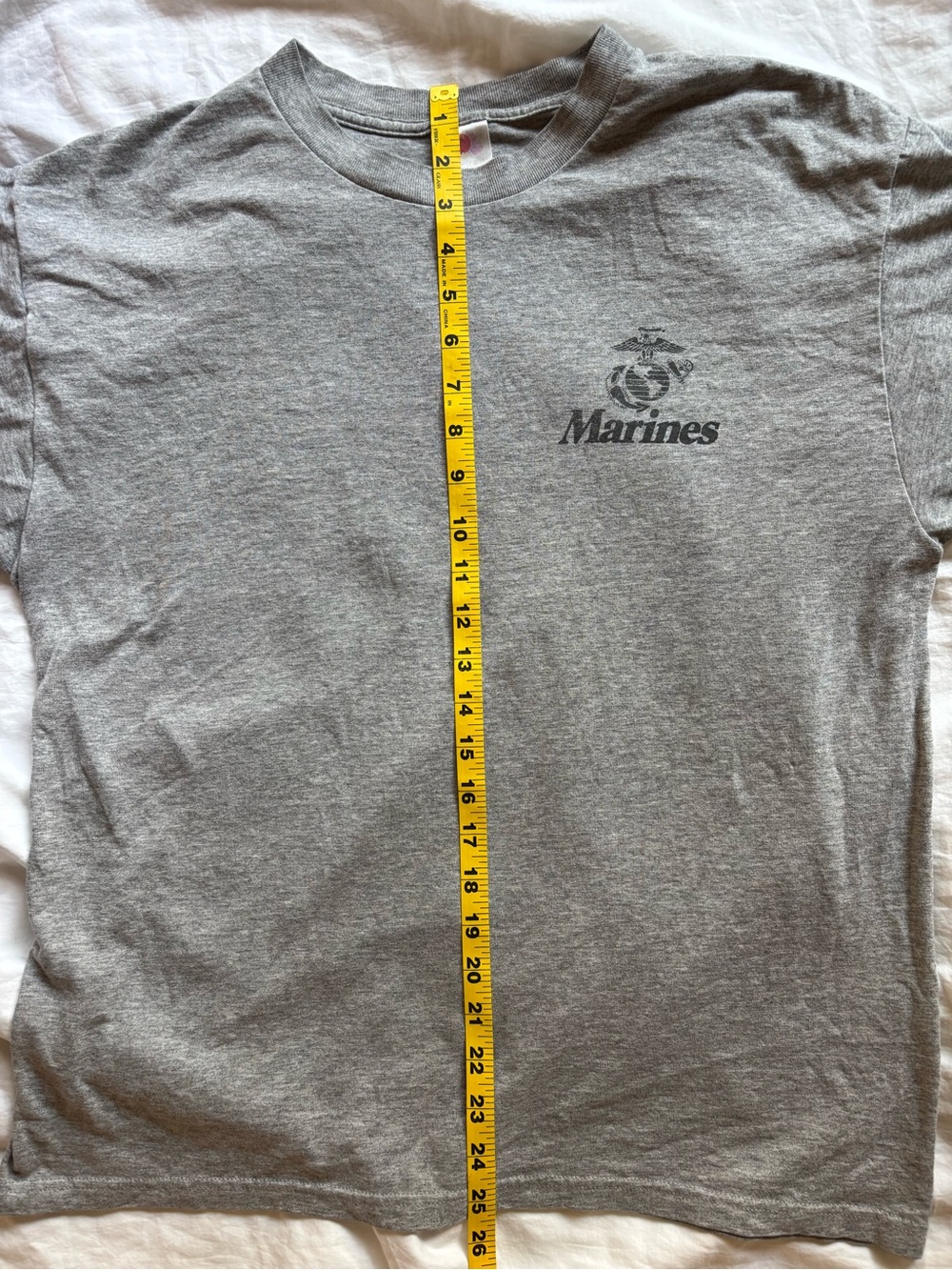 Vintage MARINES Fruit of the Loom T-Shirt Gray “Choose A Place Among The Few” - Picture 8 of 10